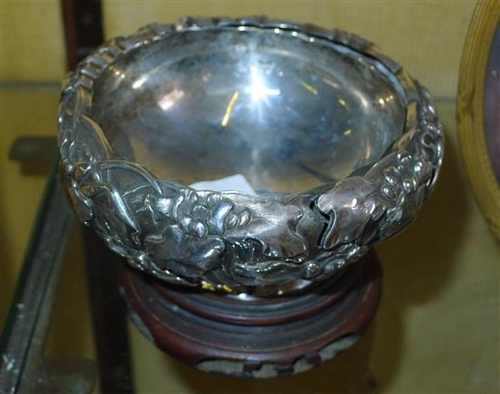 Chinese / Japanese silver embossed bowl on stand (a.f)